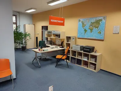 Perfect and Practical - szkoła językowa